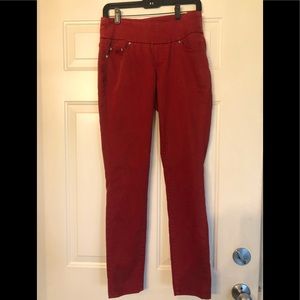 Jag jeans pull on jeggings. Cranberry red